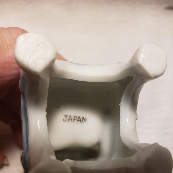 Vintage Two (2) Japan "Forget Me Nots" Porcelain Doll House Chairs - Picture 7 of 8